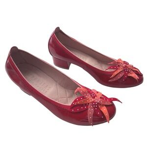 Hispanitas Floral Appliqué Low Block Heel Pumps Patent Leather Red EU 36/US 6